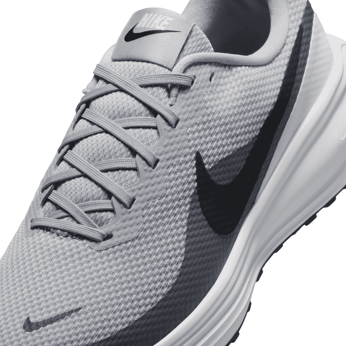 Atlete NIKE Revolution 8 61