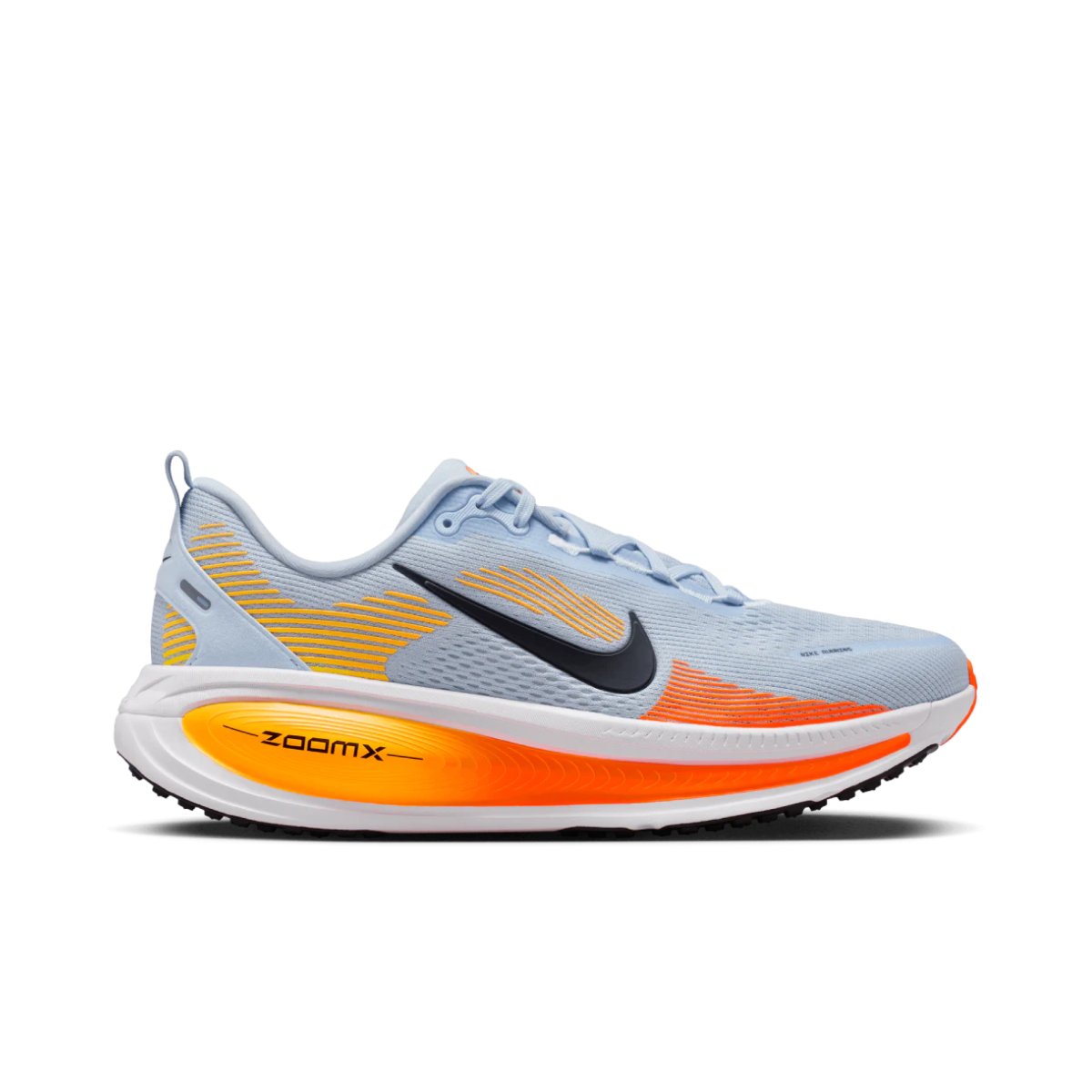 NIKE VOMERO 18