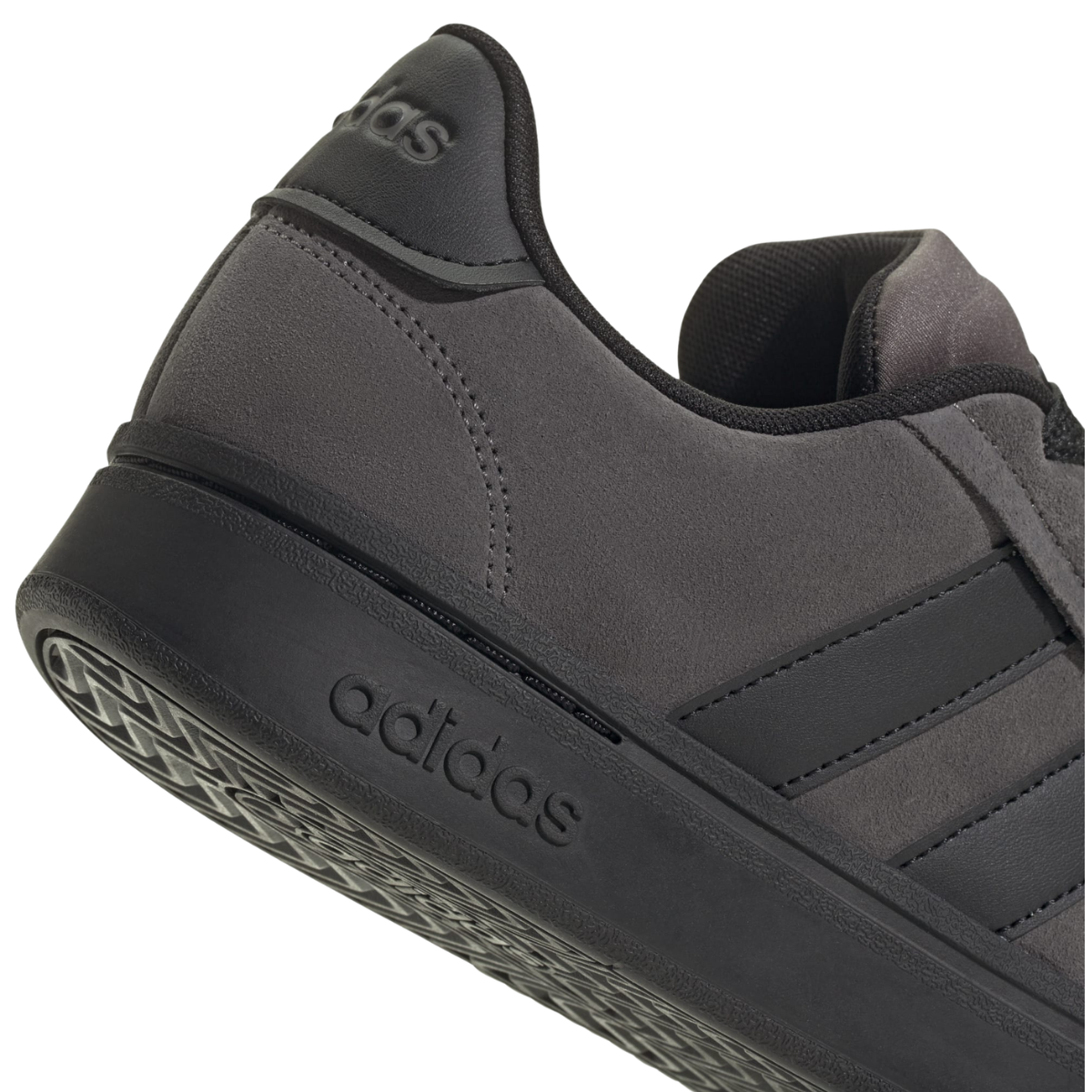 grand court alpha 00s 60