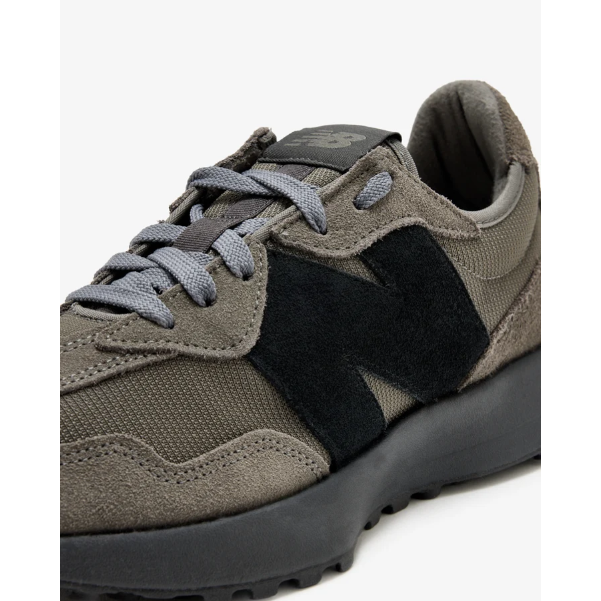 Atlete NEW BALANCE U 327 56
