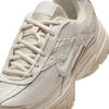 WMNS NIKE INITIATOR