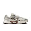 W NIKE V5 RNR