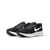 NIKE RUN SWIFT 3