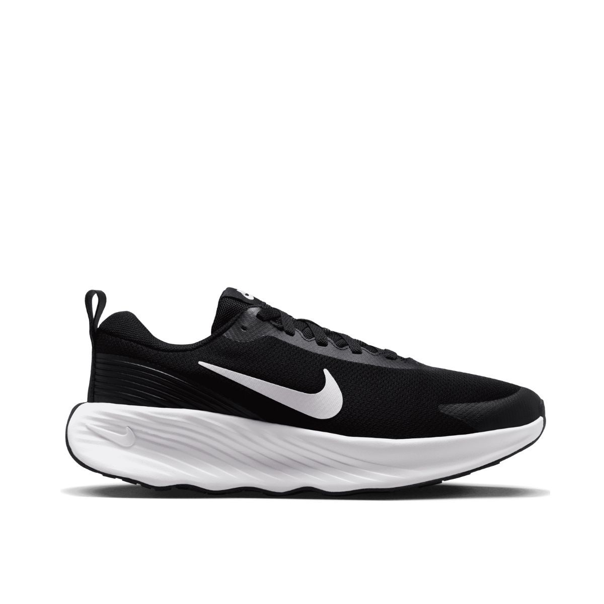 M NIKE PROMINA