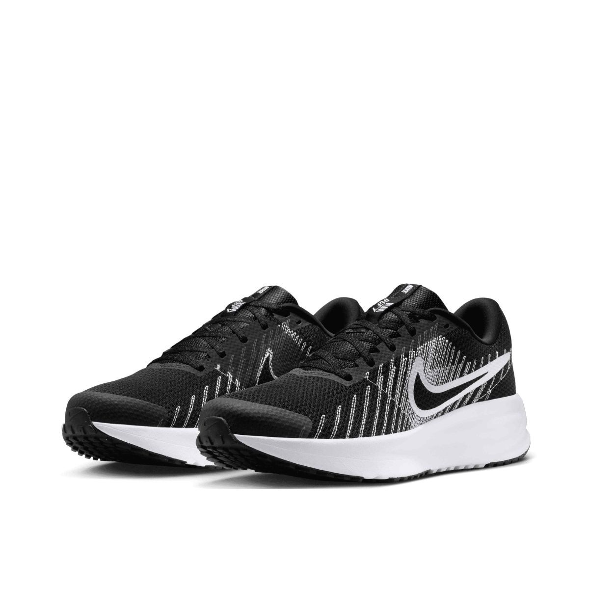 NIKE RUN DEFY