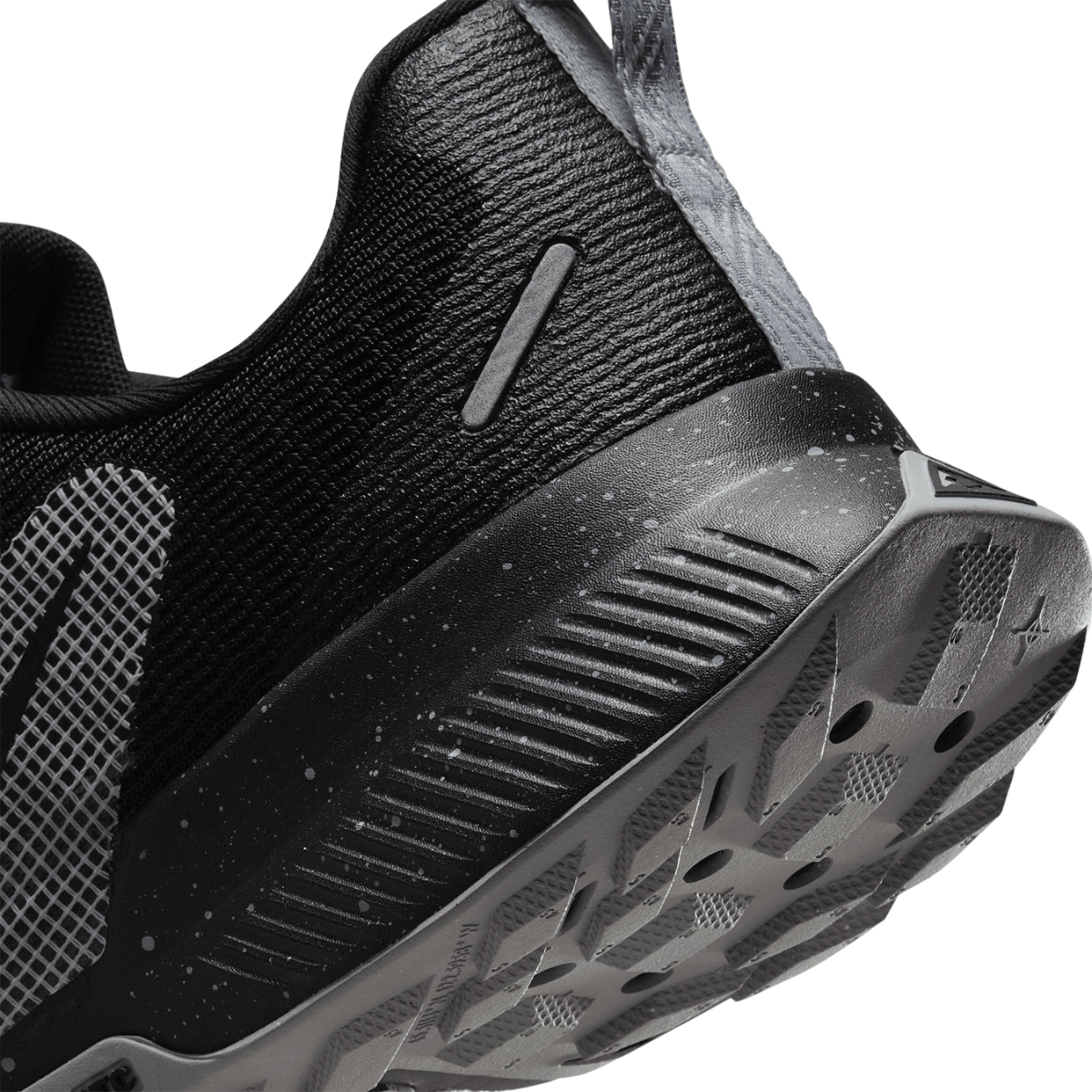 NIKE JUNIPER TRAIL 3