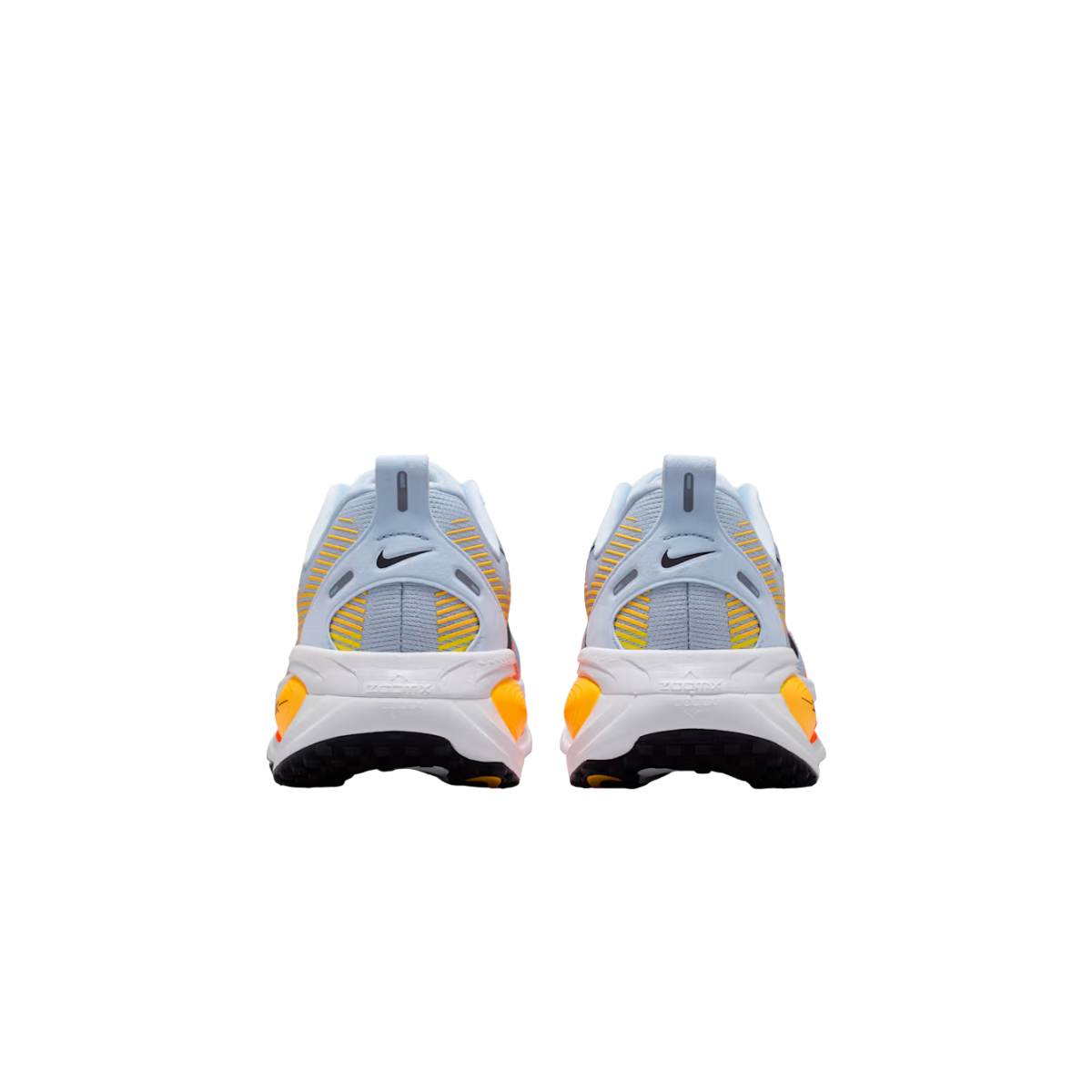 NIKE VOMERO 18