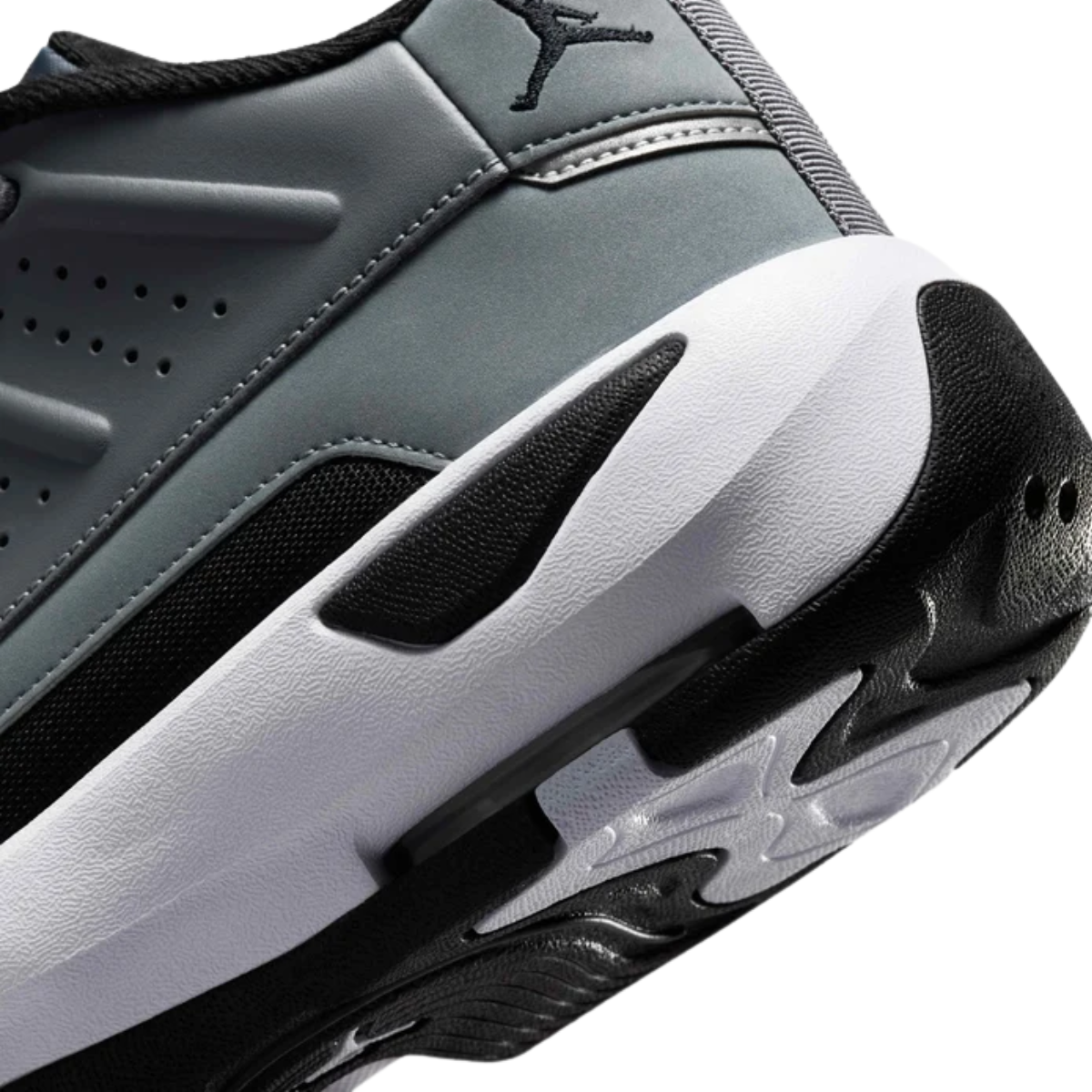 JORDAN MAX AURA 7