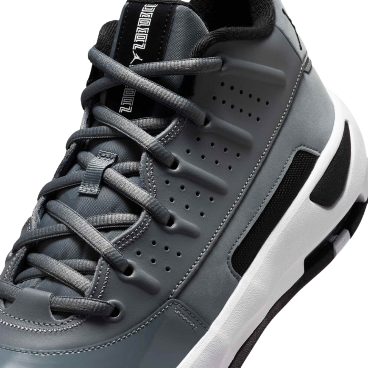 JORDAN MAX AURA 7