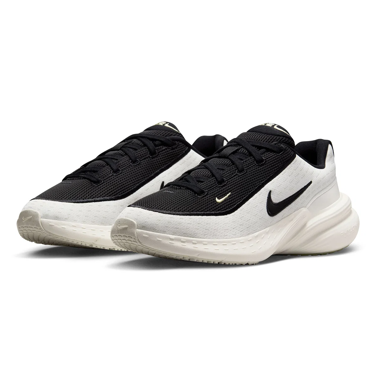 W NIKE UPLIFT SC