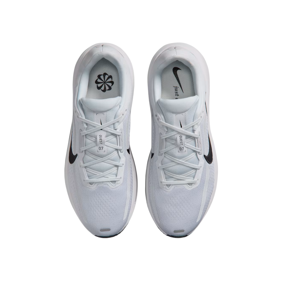 NIKE QUEST 7