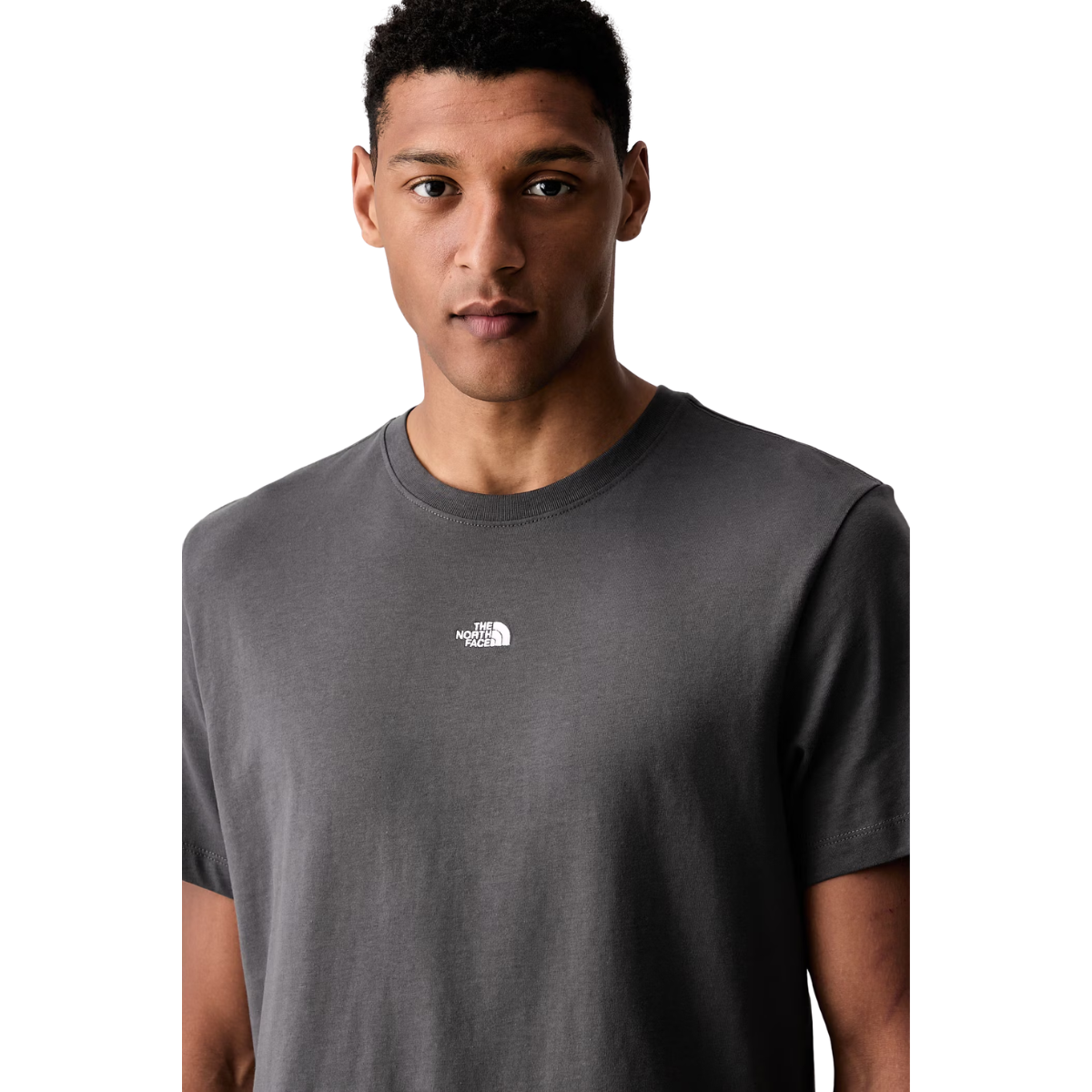 ESSENTIAL CENTER LOGO RELAXED SHIRT