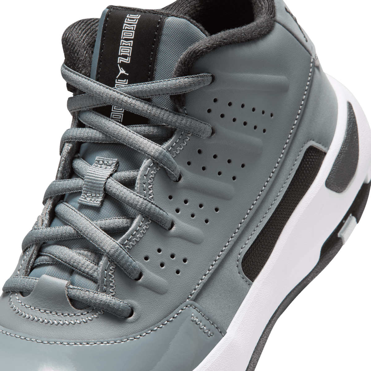 JORDAN MAX AURA 7 (GS)