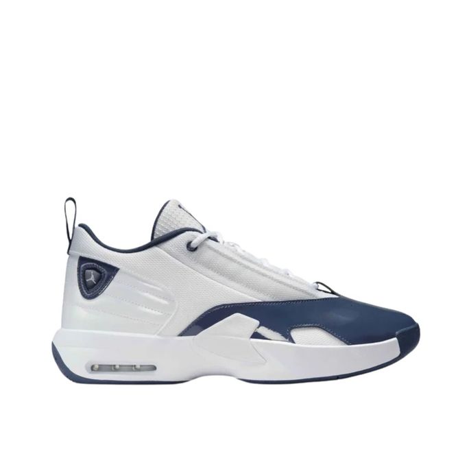 JORDAN MAX AURA 6