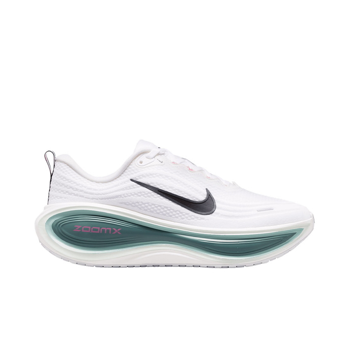 NIKE VOMERO PLUS