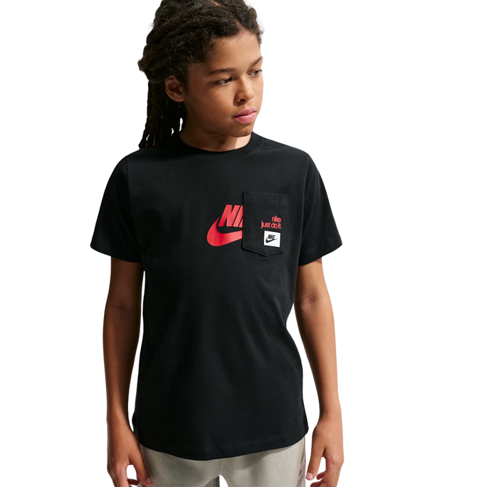 K NSW TEE PKT FUTURA