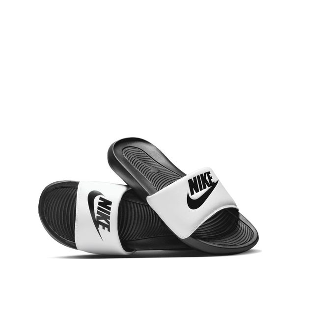 nike-victori-one-slide-1