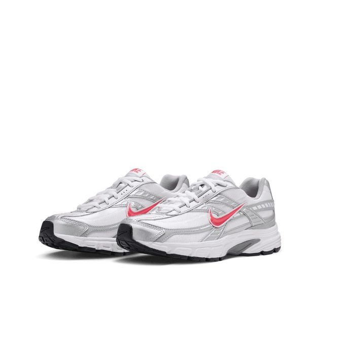 WMNS NIKE INITIATOR